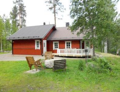 TUOMAANTUPA, Rantalan lomamökit